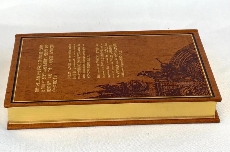 New - An ENCYCLOPEDIA Of TOLKIEN by David Day Deluxe Leather Bound Edition image 4