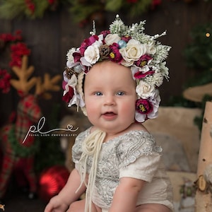 Bonnet de Navidad, Bonnet Floral, Gorro de Jardín, Sombrero de Bebé Sombrero, Sitter Bonnet, Feliz Bonnet, Bebé Foto Prop Foto de Navidad