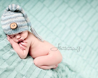 Baby Hat, Newborn Baby Hat, Newborn STocking Hat, Newborn Photo Prop, Button Stocking Baby Hat, Knit Baby Hat