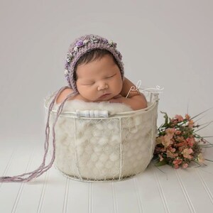 Baby hat, Knit Baby Bonnet, Floral Bonnet, Baby Photo Prop, Newborn Photo Prop, Newborn Baby Girl Hat, Knit Baby Hat, Rose bonnet