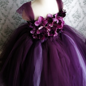 Flower girl dress Deep Purple and Lavender tutu dress, flower top, hydrangea top, toddler tutu dress image 3