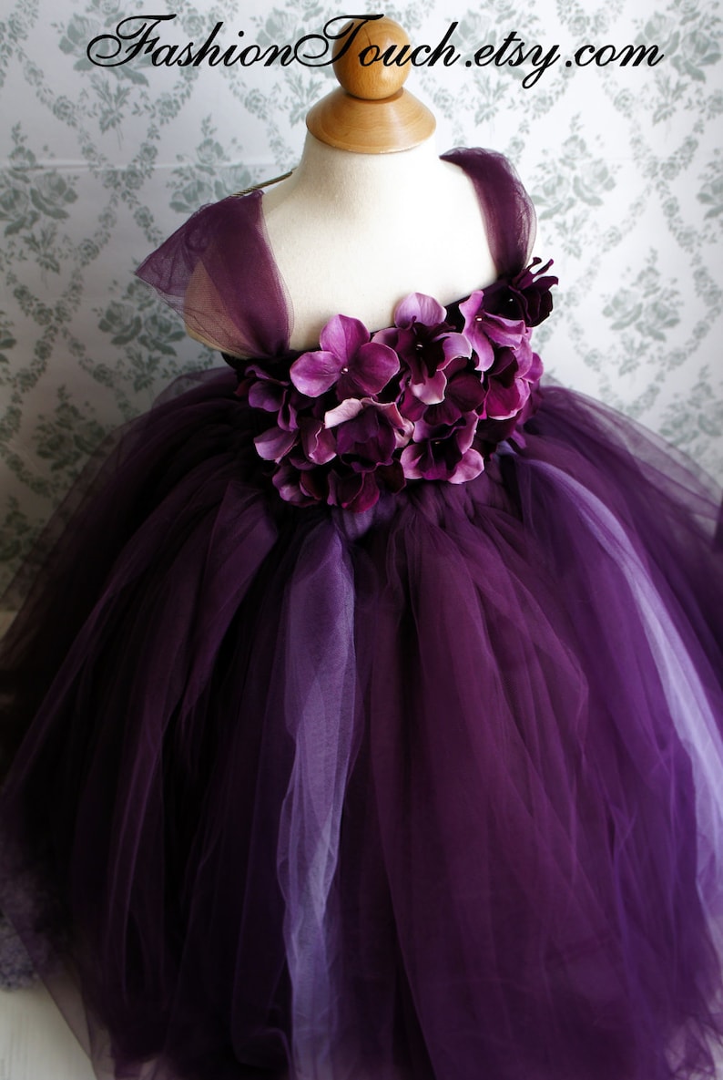 Flower girl dress Deep Purple and Lavender tutu dress, flower top, hydrangea top, toddler tutu dress image 3