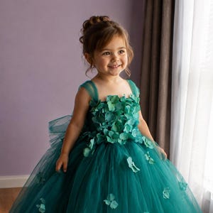 emerald green junior dress Azazie Eren Junior