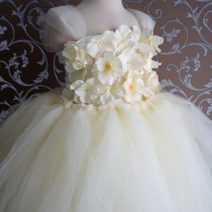 Flower girl dress Ivory tutu dress, flower top, baby tutu dress, toddler tutu dress image 3