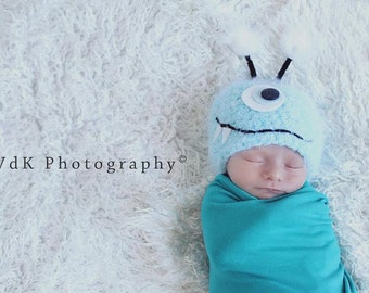 Baby Hat, Monster Hat, Blue Monster Newborn Baby Hat, Baby Photo Prop, Newborn Baby Hat, Photography Prop