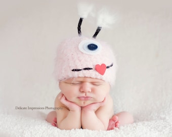 Baby Hat, Monster Hat, Pink Monster Hat, Newborn Baby Hat, Newborn Photo Prop, Photography Prop