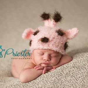 Baby Hat, Pink Giraffe Hat, Newborn Photo Prop, Newborn Baby Hat, Knit Newborn Hat, Baby Photo Prop