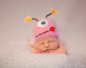 Baby Hat, Pink Monster Hat, Newborn Baby Hat, Newborn Photo Prop, Photography Prop, Baby Photo Prop, Little Monster