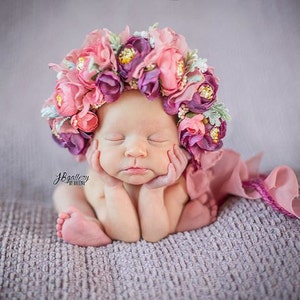 Flower Bonnet, Floral Bonnet, Garden Bonnet, Sitter Bonnet, Baby hat, Baby Photo Prop, Newborn Photo Prop, Knit Baby Bonnet, Baby Hat