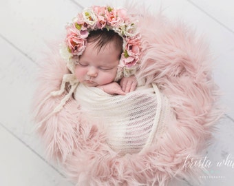 Flower Bonnet,  Floral Bonnet, Garden Bonnet, Baby hat, Baby Photo Prop, Newborn Photo Prop, Knit Baby Bonnet, Baby Girl Hat, Baby Hat