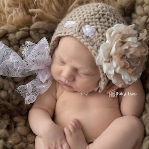 Flower Bonnet, Baby Hat, Floral Bonnet, Knit Baby Bonnet, Newborn Photo Prop, Baby Photo Prop Newborn Baby Girl Hat, Baby Hat, Knit Baby Hat