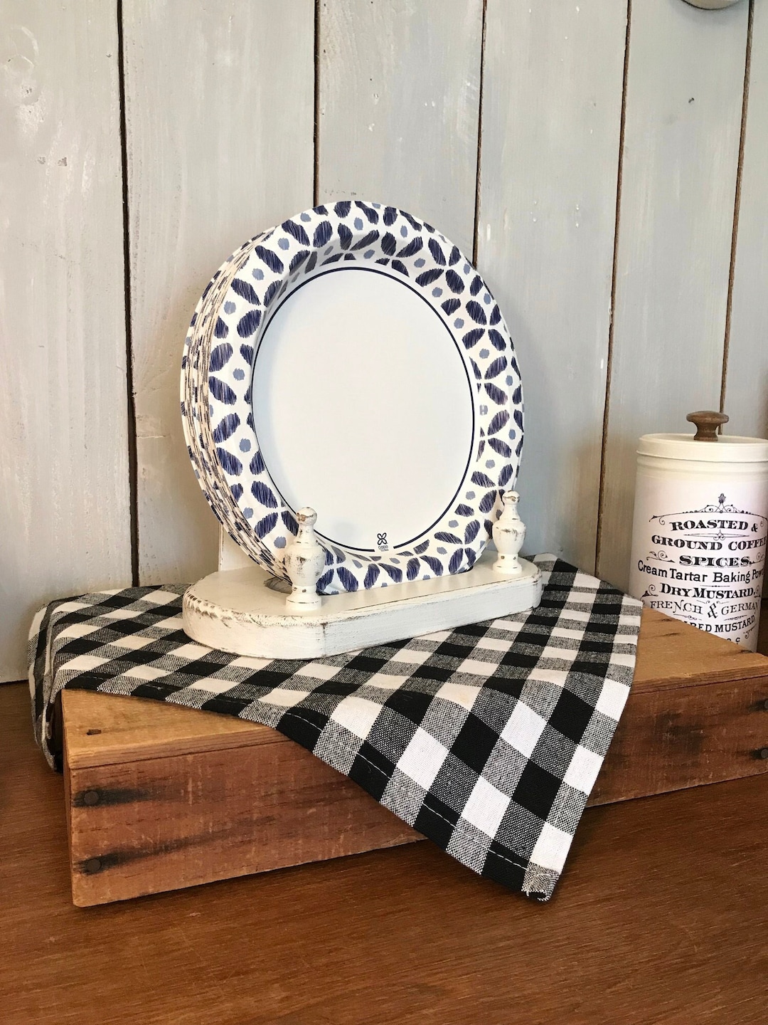 Paper Plate Holder for Kitchen Counter, Paper Plate Organizer with Large  Cup Holder,Wooden Paper Plate Dispenser Caddy,Disposable Plate Cup Napkin
