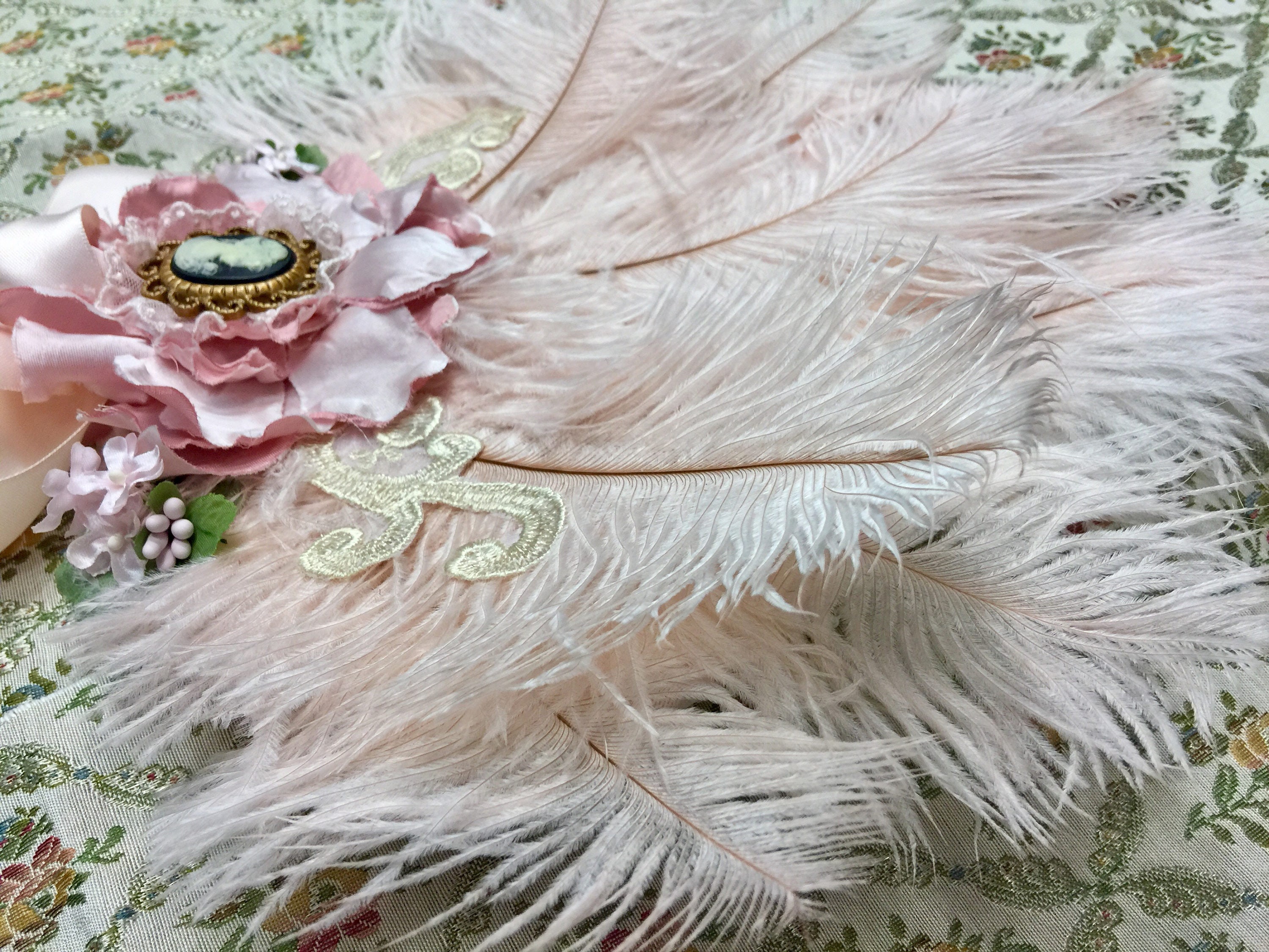 Blush Pink Marie Antoinette ostrich feather fan bouquet in | Etsy