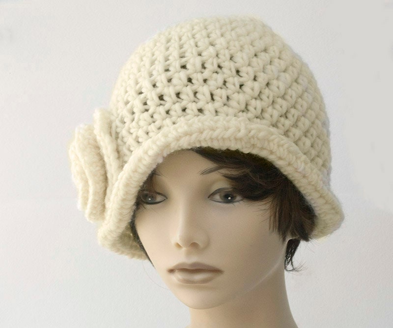 Flower Cloche Hat Crochet Pattern Bulky Yarn Fast | Etsy