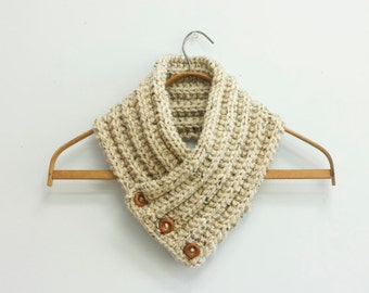 Chunky Buttoned Cowl Scarf, Hand Knit Winter Scarf