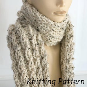 The Easiest Cable Chunky Scarf Knitting Pattern, Thick and Quick Yarn