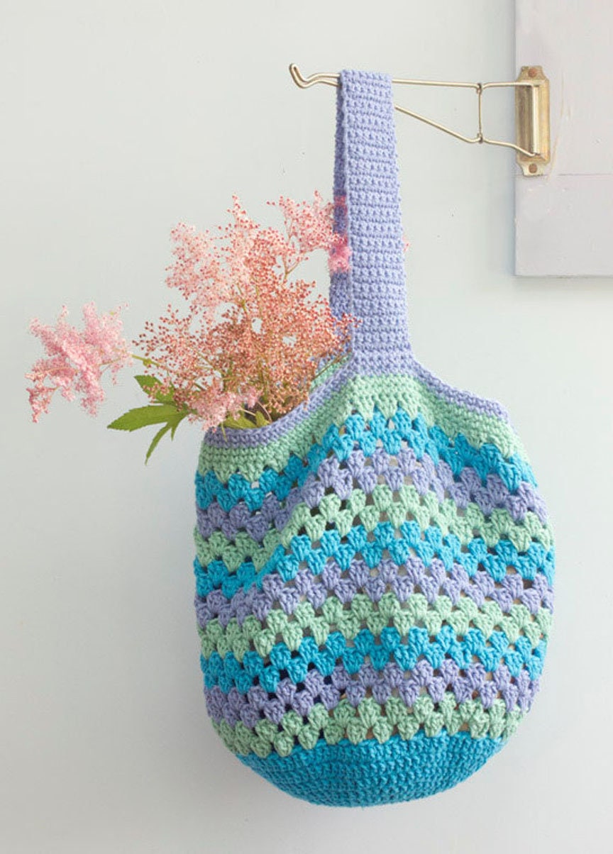 Lily Sugar'n Cream Granny Square Bags Pattern