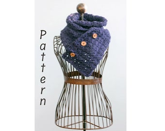 Easy Chunky Scarf Crochet Pattern: Buttoned Cowl