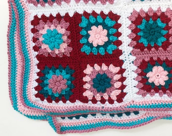 Flower Baby Blanket Crochet Pattern, Girl Baby Shower Gift, Granny Square Blanket Pattern