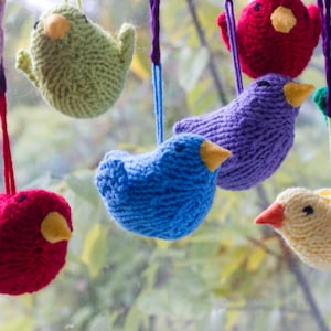 Hand Knit Bird  Ornament, Christmas Bird Decor, Stuffed Animal