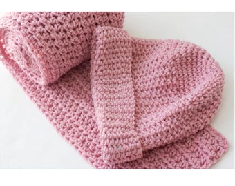 Crochet Hat Scarf Set:  Winter Cloche and Long Scarf