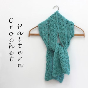 Easy Lace Scarf Crochet Pattern, Worsted Weight Yarn