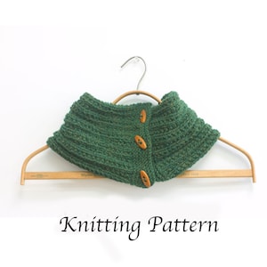Easy Buttoned Scarf Knitting Pattern for Worsted Yarn