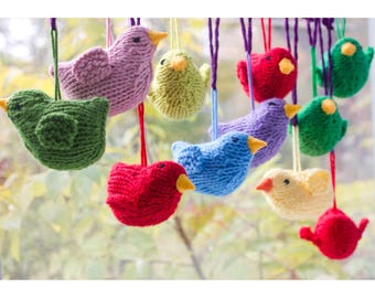 Hand Knit Bird Christmas Ornament: Holiday Decor