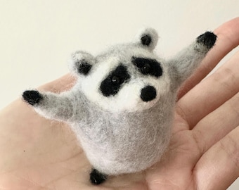 Needle Felted Wool Raccoon Figurine: Handmade Woodland Decor
