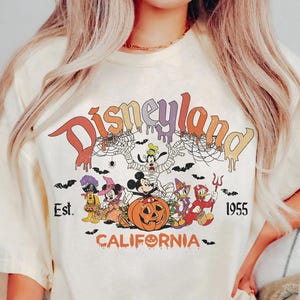 Vintage Disneyland Halloween-Hemd, Mickey und Freunde Halloween-Hemd, Halloween-Party 2025 Hemd, Disney Familienausflug Halloween 2025 Hemden