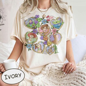 Camiseta de Toy Story "Hasta el infinito y más allá", camiseta de Buzz, Woody, Jessie, Rex y Slinky, Comfort Colors Disney Viaje a Disney 2026, regalo para grupos familiares a juego