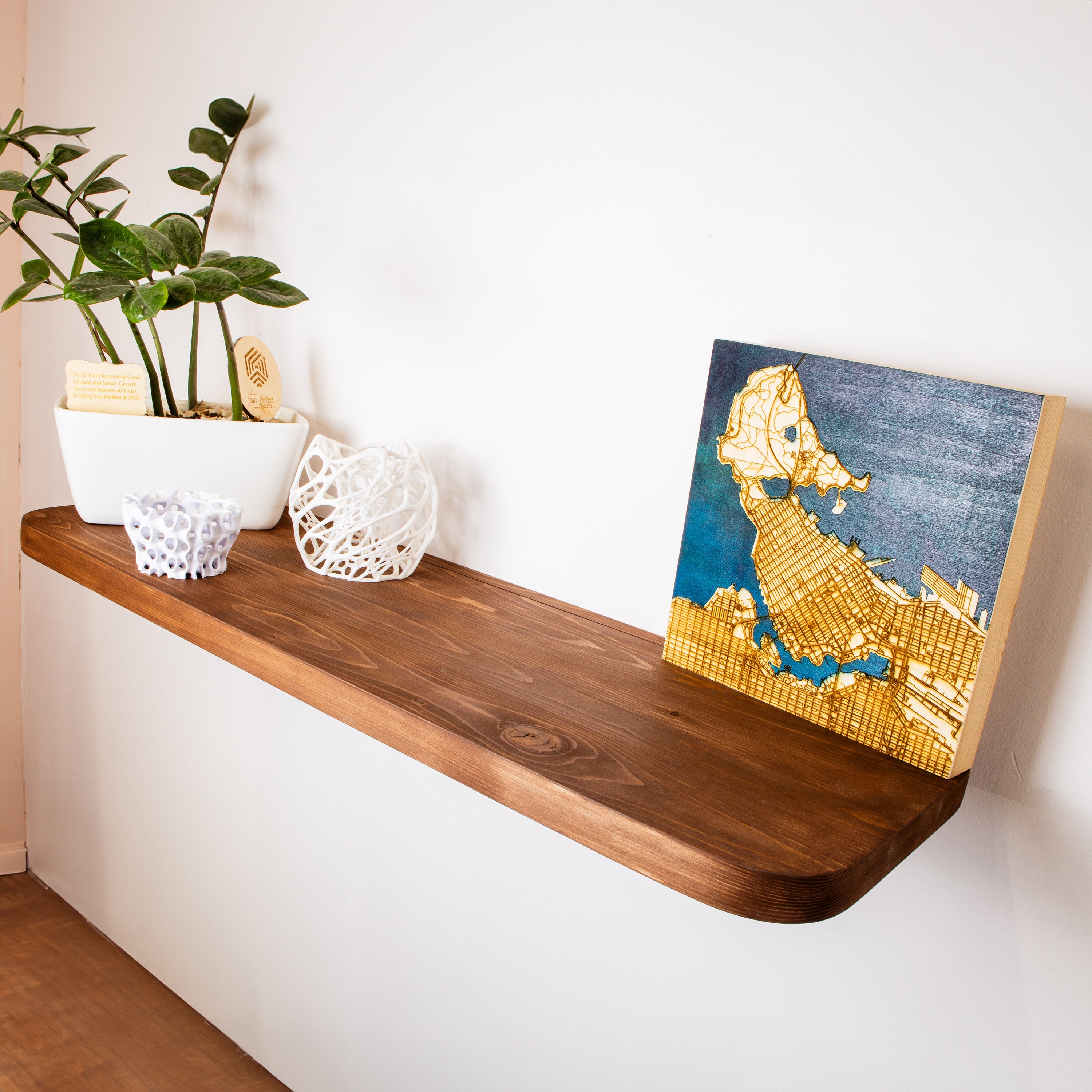 Wooden Shelf with Rounded Edges - Ideal Gift for Any Occasion, Stylish Floating Shelf Perfect for Home Decor and Modern Interiors