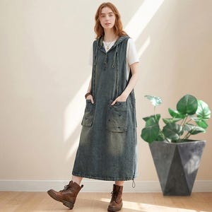 Vintage-denimklänning i pinafore-stil, 90-tals grunge-maxioverall med huva, lös bohemisk tröja med fickor, avslappnad lager-på-lager-smock, tvättad tröja