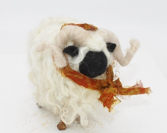 Sheep/ Valais Blacknose/Farmhouse Sheep/Farmhouse Decor/Tiered Tray/Felted Sheep/Sheep Gift #6538