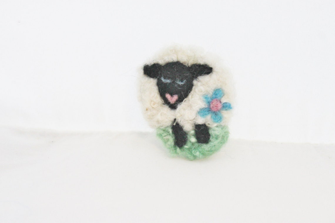 Sheep Pin Felted Sheep Brooch Sheep Jewelry Sheep Gift - Etsy