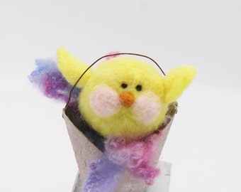 Needle Felted Chick or Bunny/ Farmhouse, Tiered tray/ Spring Décor #7102