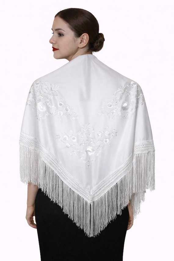 Solid White Spanish Shawl / Shawl