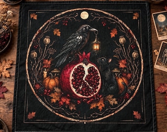 Samhain-Altartuch | Tarottuch „Rabe Schwarze Katze“ | Wandteppich „Whimsigoth“ (Hexenhafter Halloween-Stil)