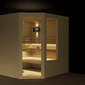 以下が含まれることがあります： ガラスドアとコーナーデザインの明るい色の木製サウナ。内部には木製のベンチと柔らかな照明があります。壁には小さな濃い色のヒーターが取り付けられており、スパのような雰囲気を醸し出しています。