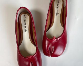 Handmade Red Leather Tabi Flats: Vintage Split Toe Ballet Shoes