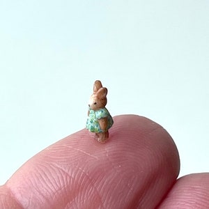 Dollhouse miniature bunny, Micro miniature toy, Miniature sculpture, Okubo Originals, Small scale, Dollhouse decor, Miniature collections