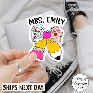 Custom Coquette Bow Teacher Name Sticker/Magnet, Personalized Teacher Gift, Custom Teacher Decal Sticker, Teacher Name Decal, Back To School