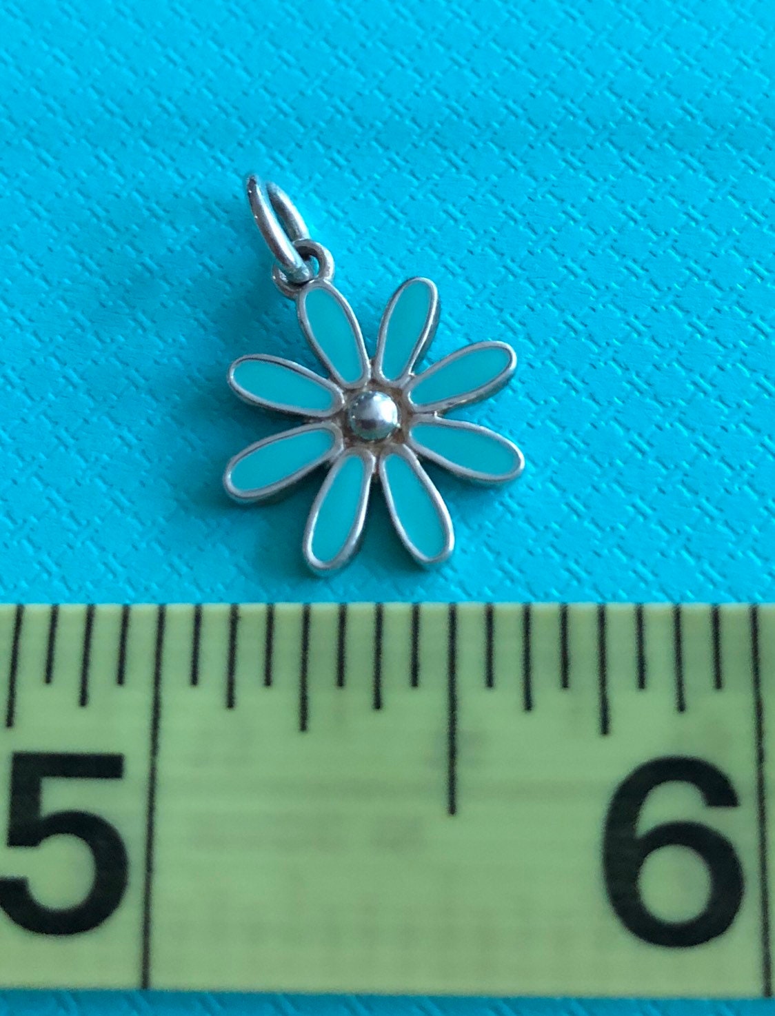 10 Flower Charms, Blue, Daisy, Summer, DIY, Floral, Jewelry Making, Enamel,  Necklace, Bracelet, Pretty, 18mm, GTP071 