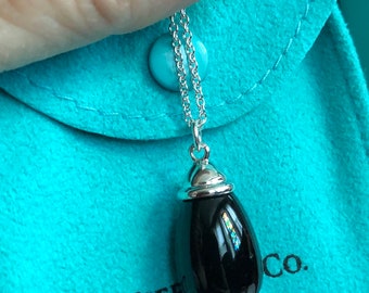 Vintage Tiffany & Co Paloma Picasso 20ct Black Onyx Drop pendant necklace