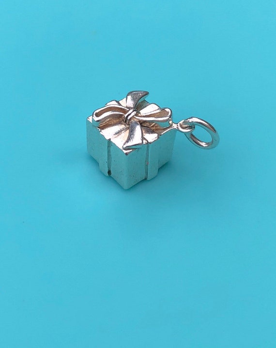 tiffany gift box charm