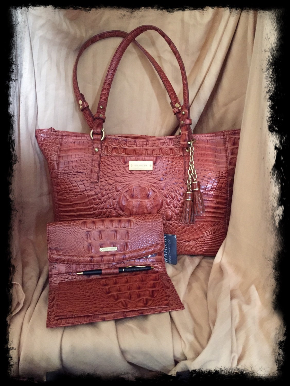 RARE! Vintage Brahmin Leather Handbag Purse - Brown / Black