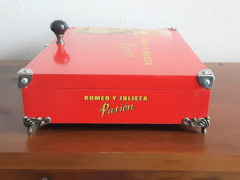 Cigar Box Keepsake Box Treasure Box Trinket Box Upcycled Box Cigar Box Jewelry Box Jewelry Box