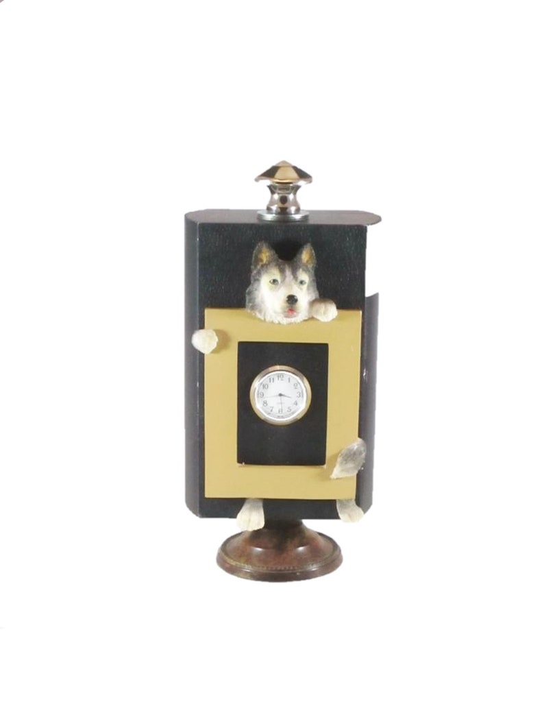 Dog Cigar Box Clock