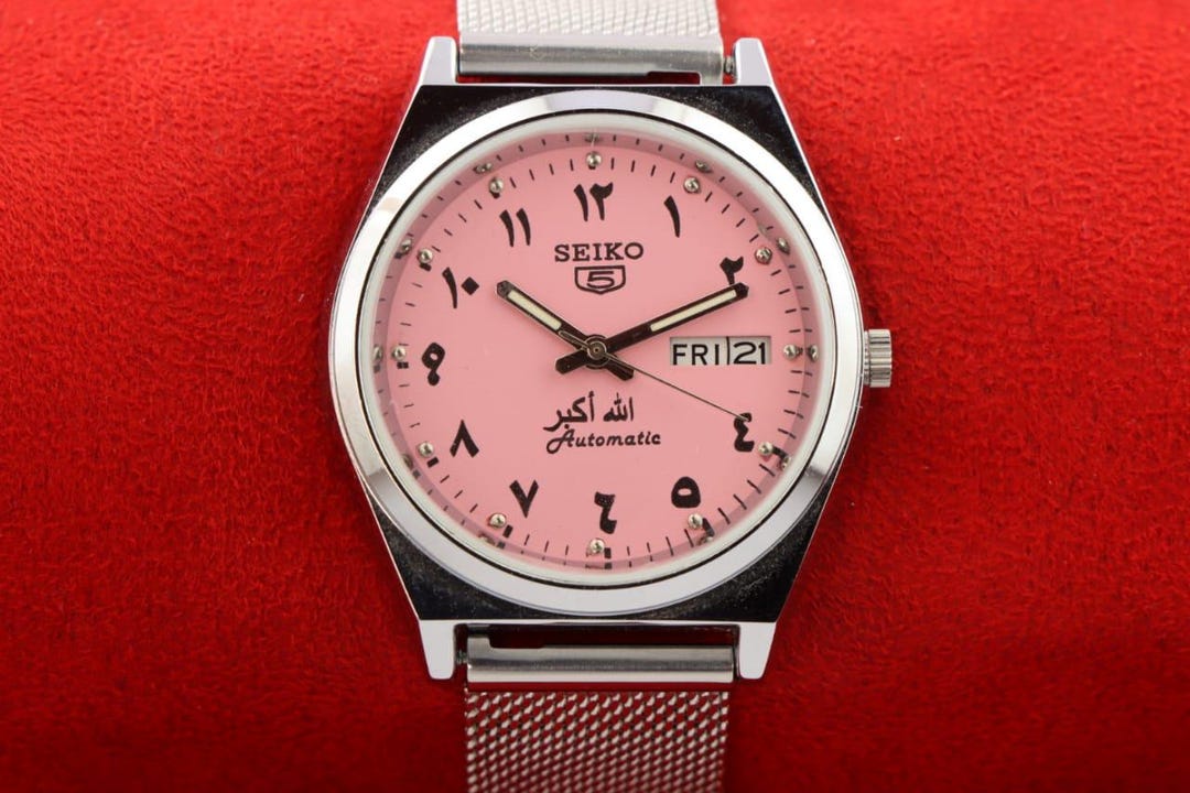 Vintage Refurbished Seiko 5 Automatic Japan Day Date Pink Arabic