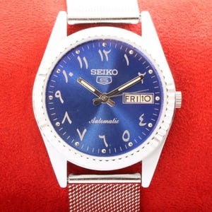 Vintage Refurbished Seiko 5 automatic japan day date blue arabic dial working wrist watch 35mm